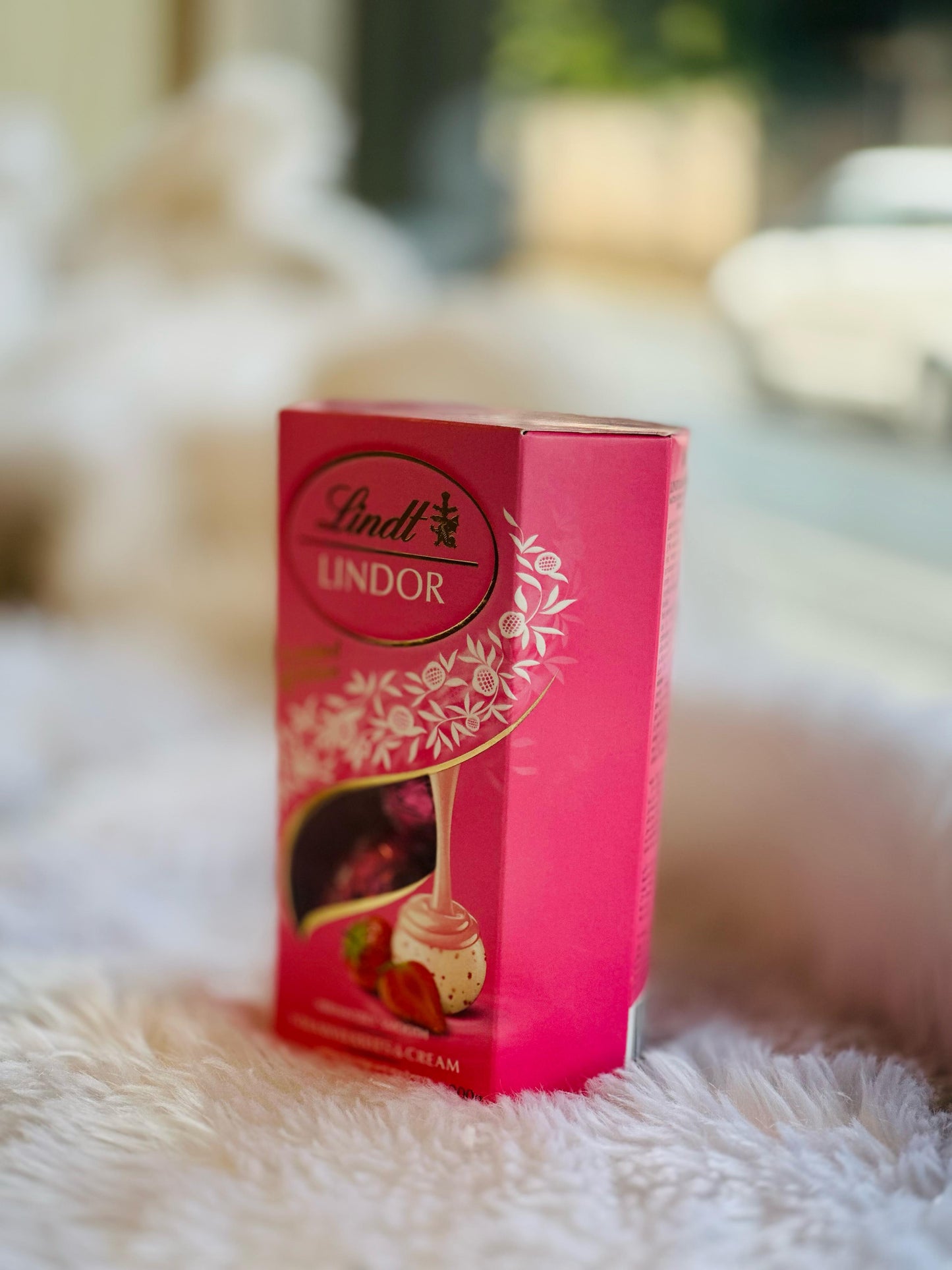 LINDOR STRAWBERRIES&CREAM 200gm